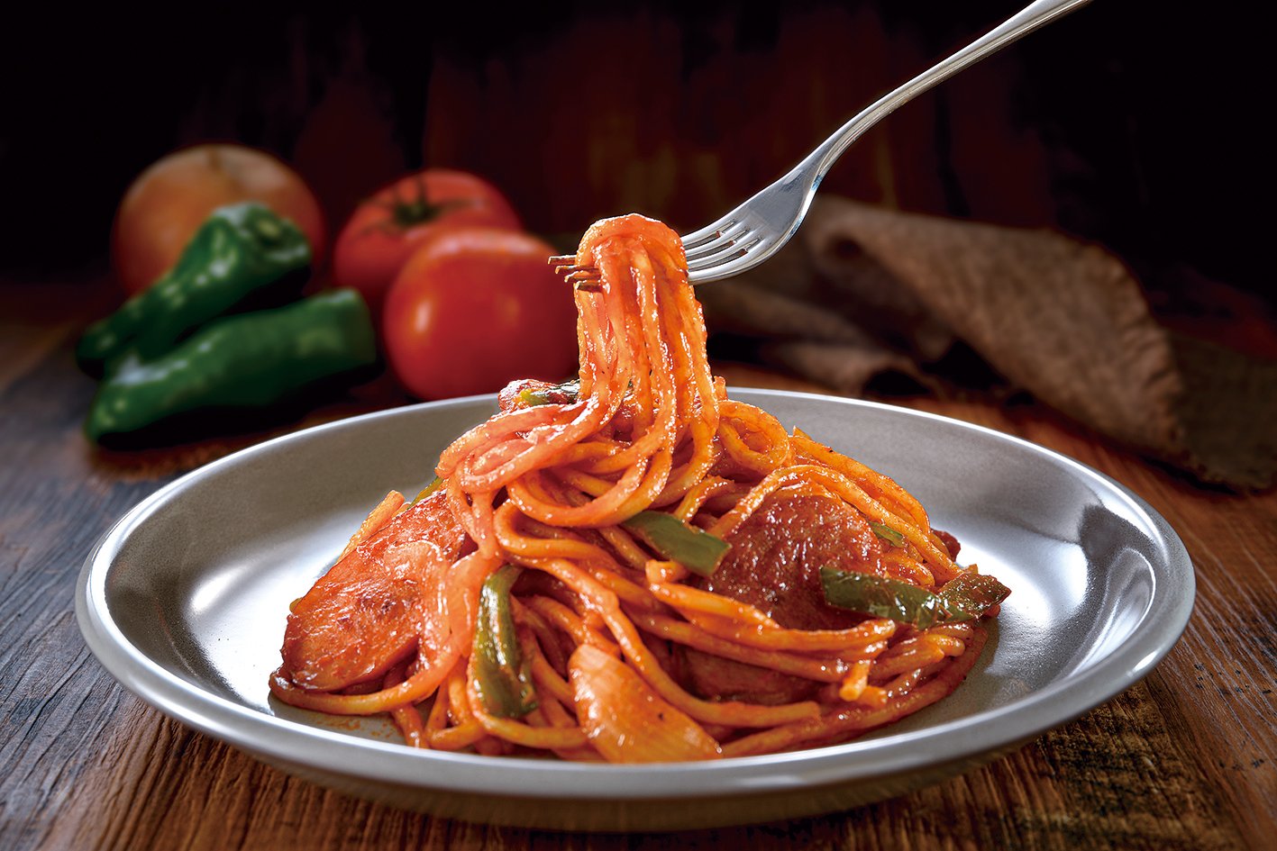 喫茶店の太麺ナポリタン - UCCカフェプラザ